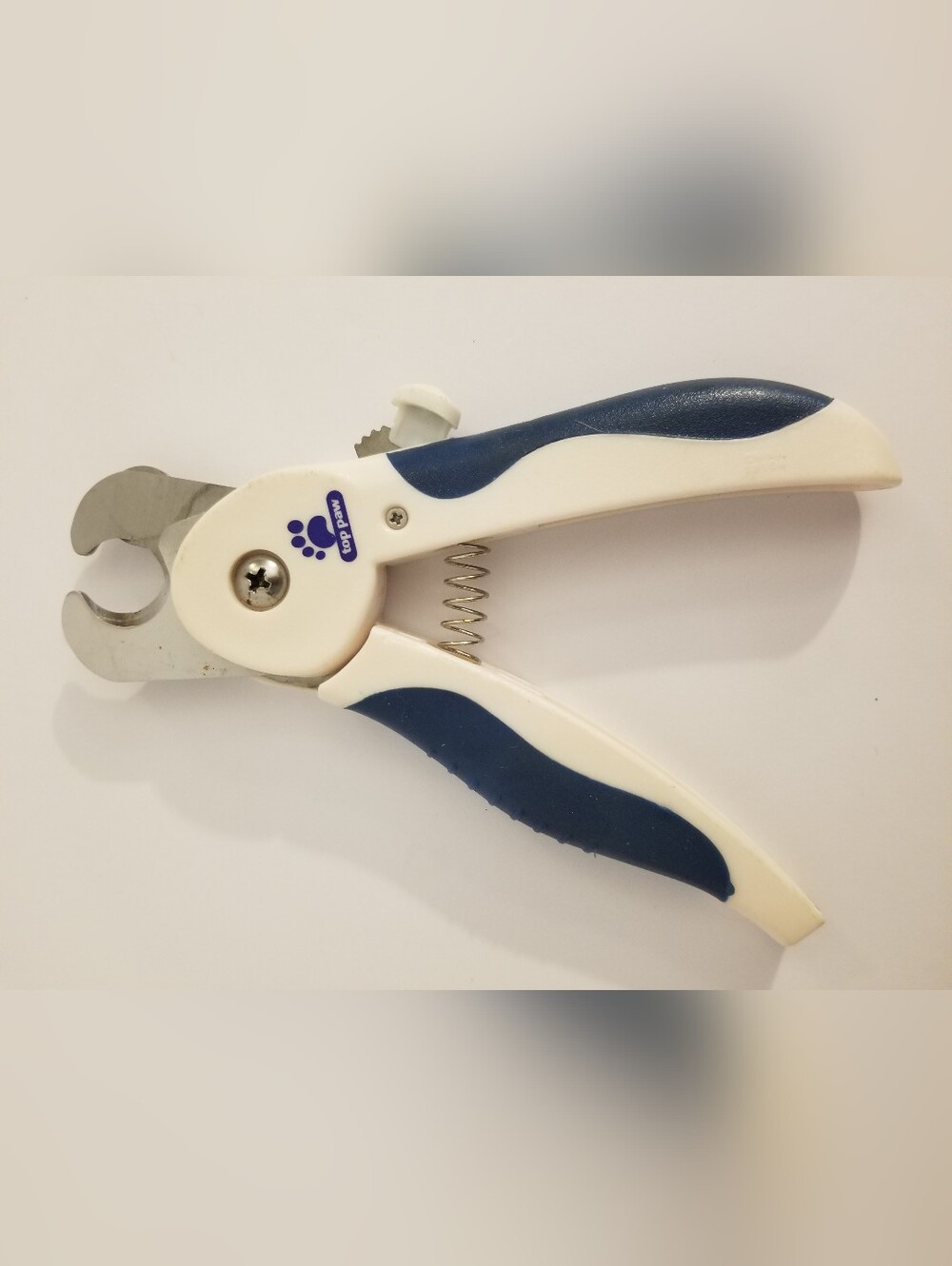 Pet Nail Clippers with Safety Lock - White & Navy